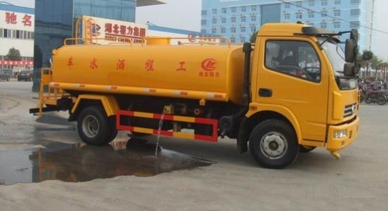 東風多利卡<a href=http://www.yijiawuliu.com/ssc target=_blank class=infotextkey>灑水車</a>