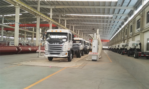 江淮格爾發<a href=http://www.yijiawuliu.com/ssc target=_blank class=infotextkey>灑水車</a>批量出口委內瑞拉