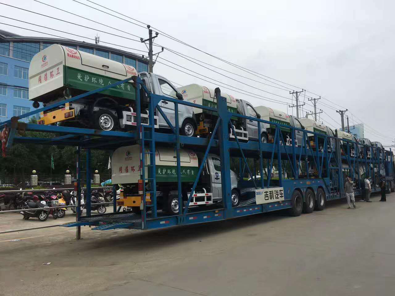 長安勾臂式<a data-cke-saved-href=http://www.dfxqc.com/lajiche/ href=http://www.dfxqc.com/lajiche/ target=_blank class=infotextkey>垃圾車</a>