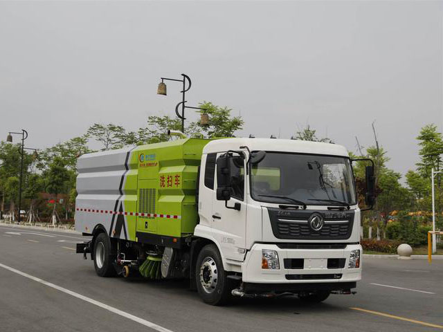 東風(fēng)天錦國(guó)六洗掃車(chē)圖片2