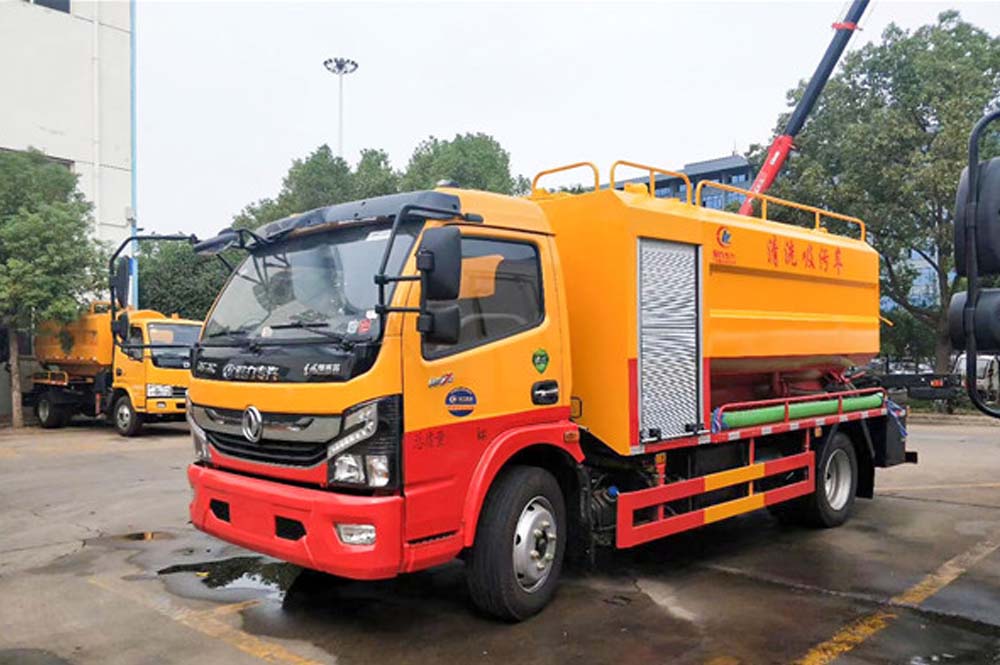 東風(fēng)凱普特國(guó)六清洗吸污車