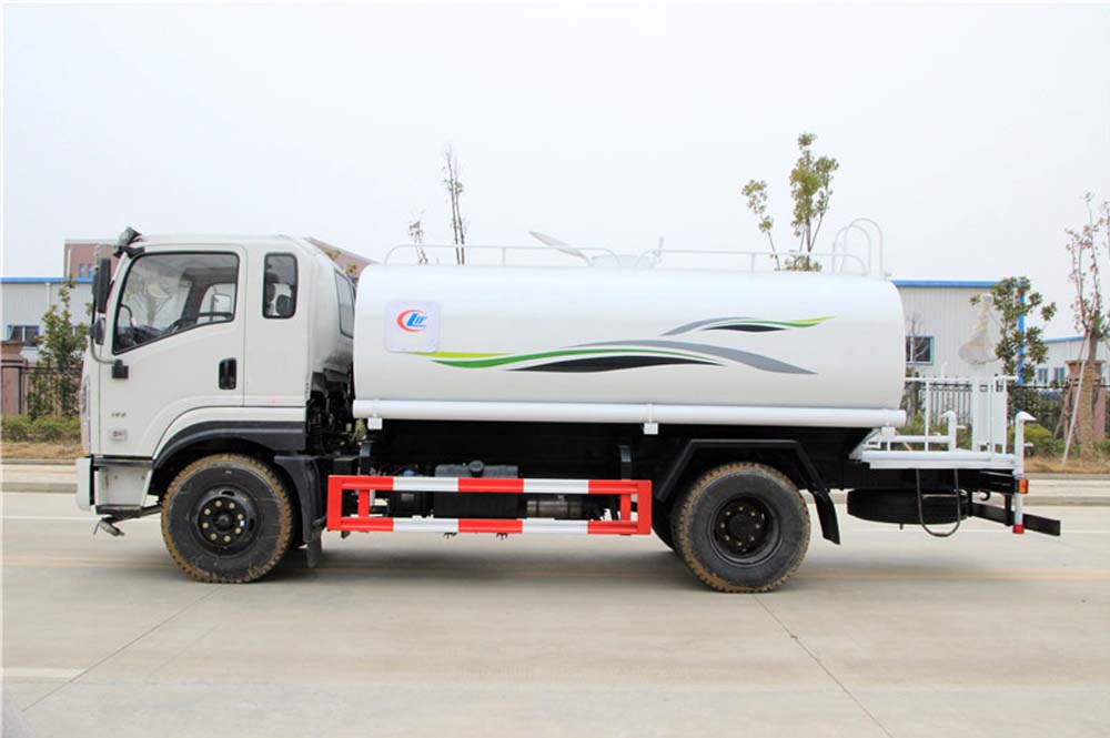 國(guó)六東風(fēng)D1L新款 11方灑水車圖片3