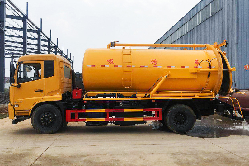 東風(fēng)天錦國(guó)六 12方 吸污車圖片2